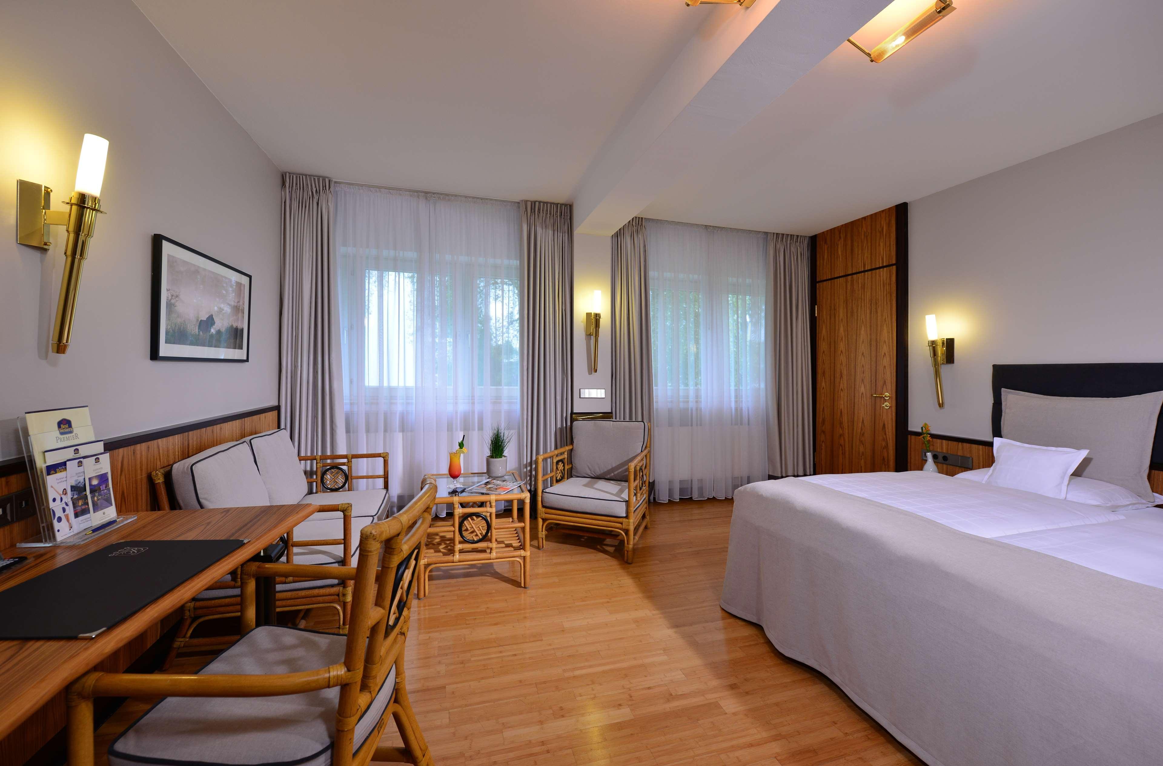 Western Premier Parkhotel Kronsberg Hotel 4*